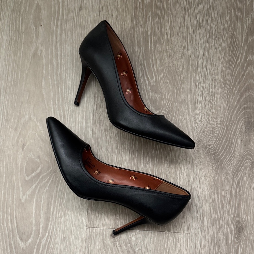 Elegant Black Stiletto Heels